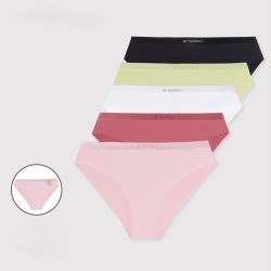 Дамски безшевни бикини "Be yourself"